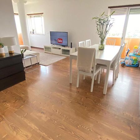 Rooms In Faro Close To Airport Bagian luar foto