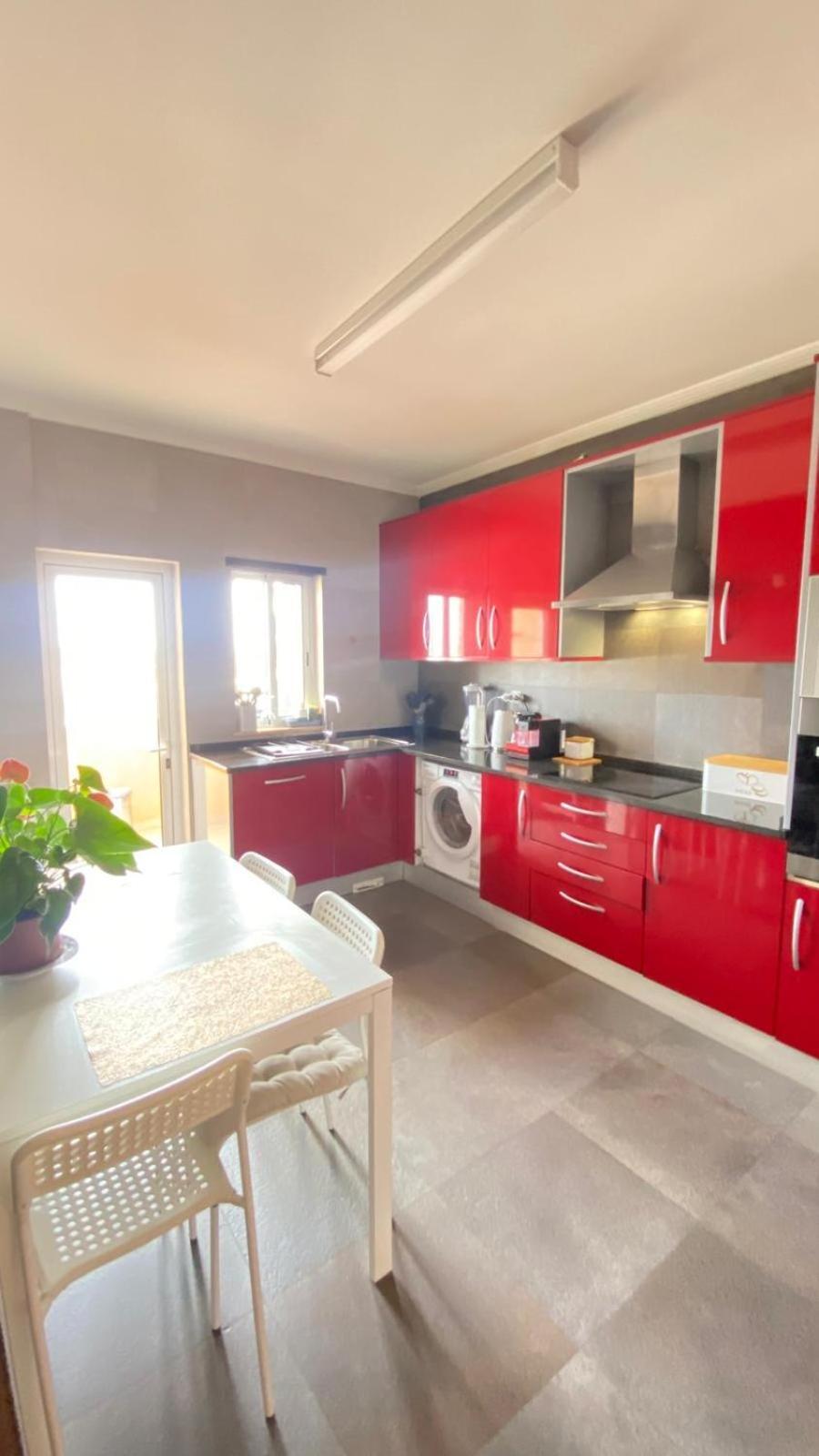Rooms In Faro Close To Airport Bagian luar foto