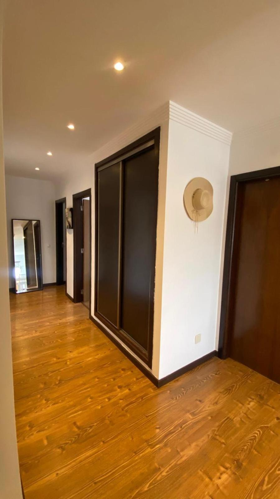 Rooms In Faro Close To Airport Bagian luar foto