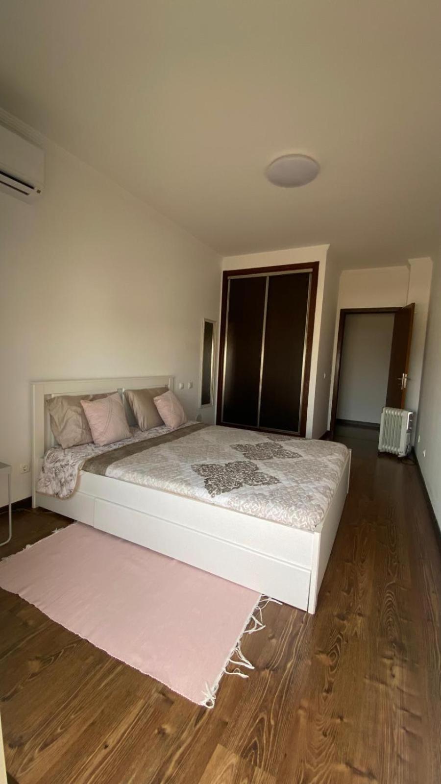 Rooms In Faro Close To Airport Bagian luar foto